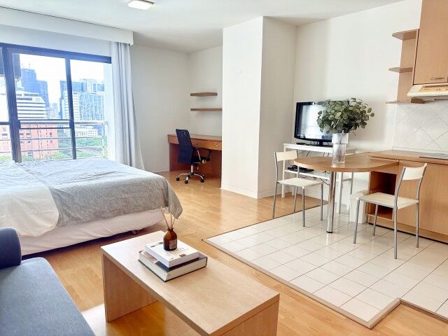 Bangkok, Villas, THB 14998,  37 Sq. Meter,  BTS ราชดำริ 200 ม. ราชกรีฑาสโมสร 600 ม. คอนโด The Grand Regent 