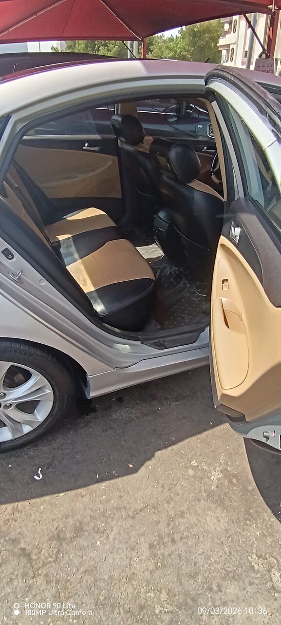Jeddah, Vehicles, Cars & Trucks , SAR 20,  Hyundai Sonata,  2011,  Automatic,  313367 KM,   Car Sell