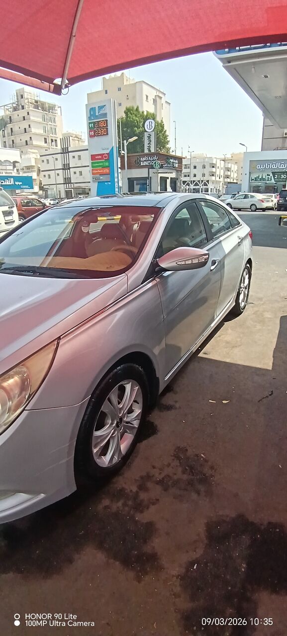 Jeddah, Vehicles, Cars & Trucks , SAR 20,  Hyundai Sonata,  2011,  Automatic,  313367 KM,   Car Sell