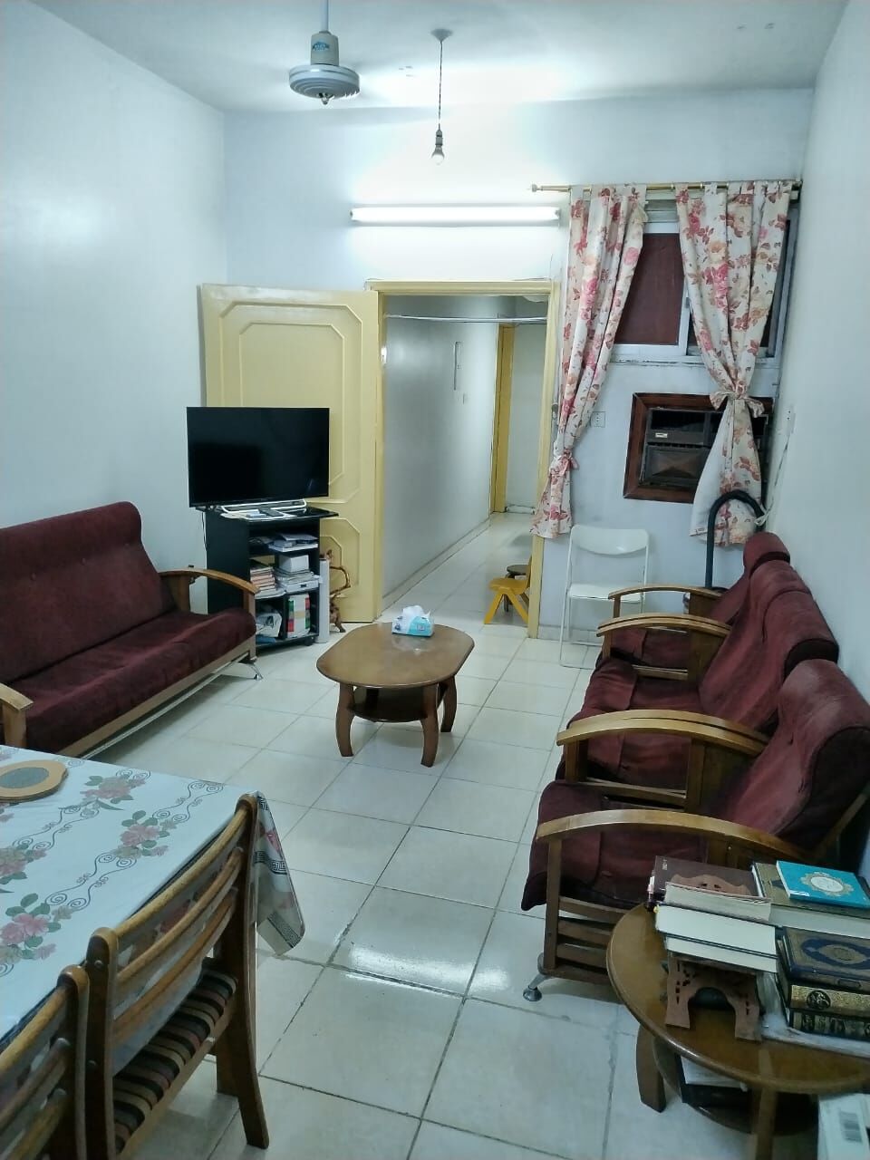 Al Ghubayrah, Bedspace For Rent, SAR 700/month,  258 Sq. Feet,  SAR 700/Month, Executive Bedspace Available In A Furnished Family Apartment In Ghubairah