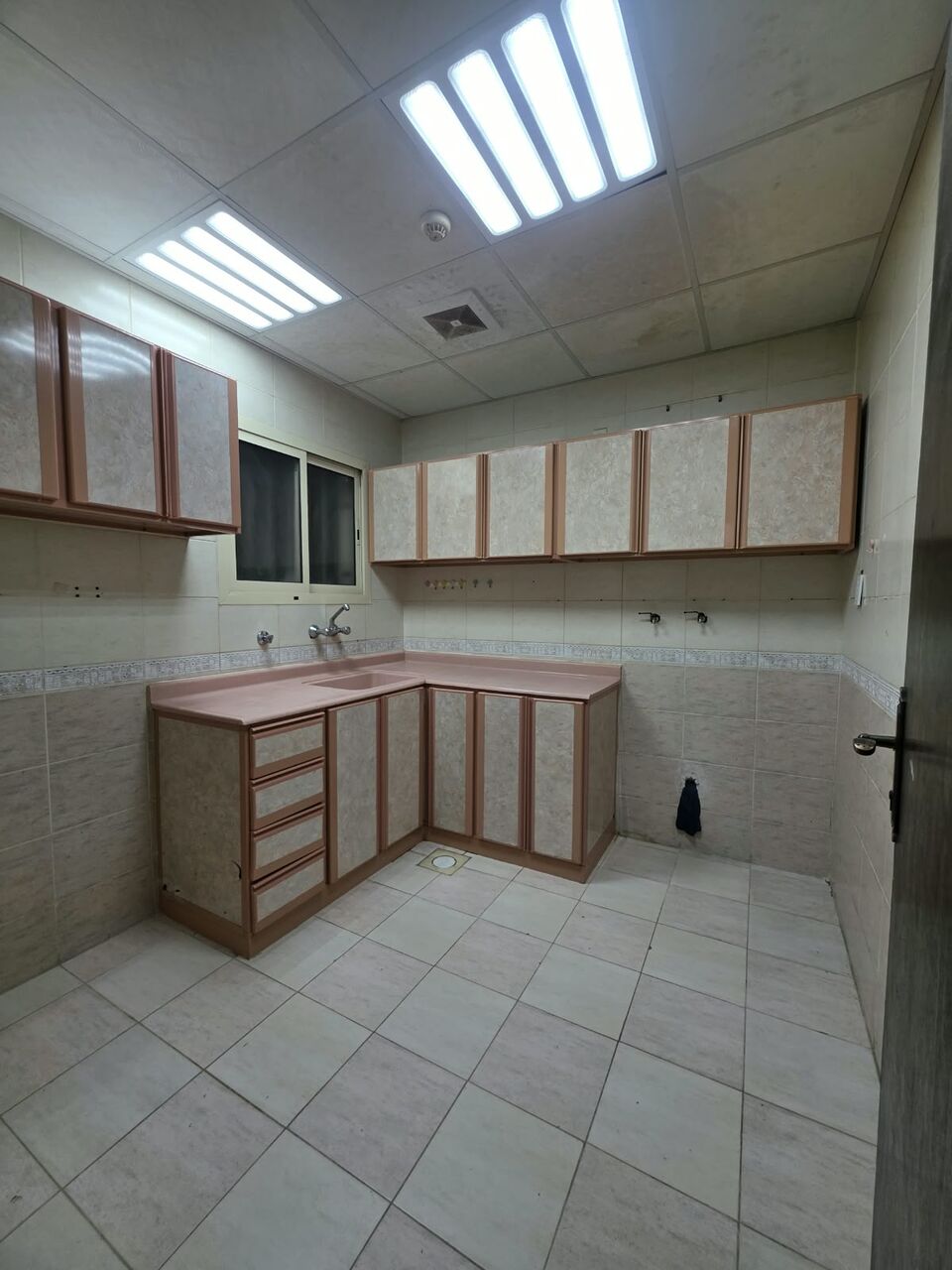 Khobar, Apartments, Flats, Houses & Villas, SAR 21500/year,  3 BR,  Consists  3bedrooms, A Living Room ,  3 Bathrooms, And A  Kitchen,   Second Floor, Elevato