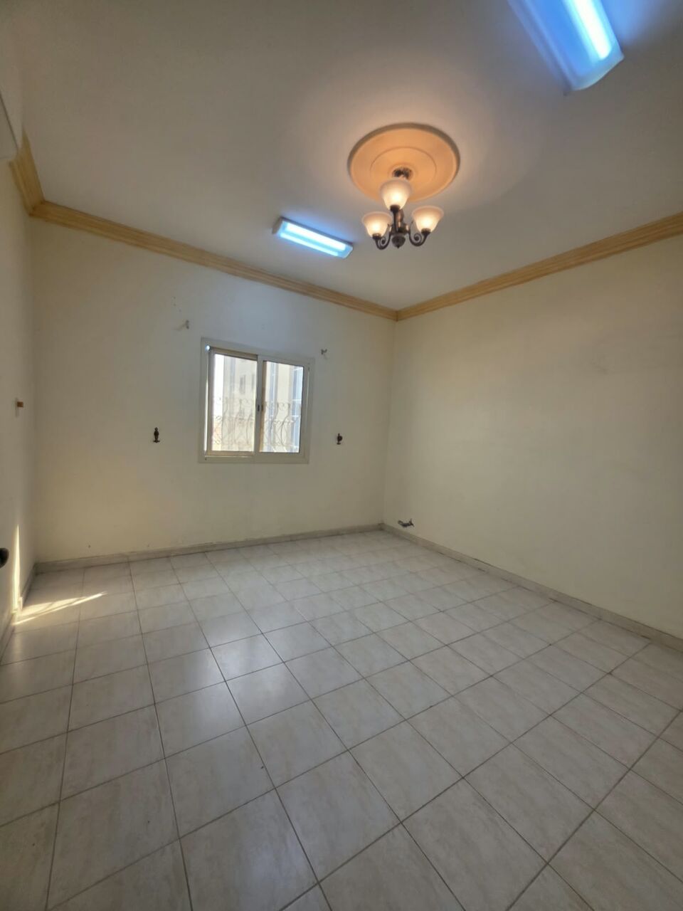 Khobar, Apartments, Flats, Houses & Villas, SAR 21500/year,  3 BR,  Consists  3bedrooms, A Living Room ,  3 Bathrooms, And A  Kitchen,   Second Floor, Elevato