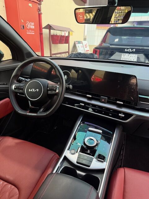 Riyadh, Vehicle Lease Transfer, SAR 7000,  1937 SAR Monthly Installments Brand New Kia Sportage L 1.5 Turbo Full Option With Moonroof