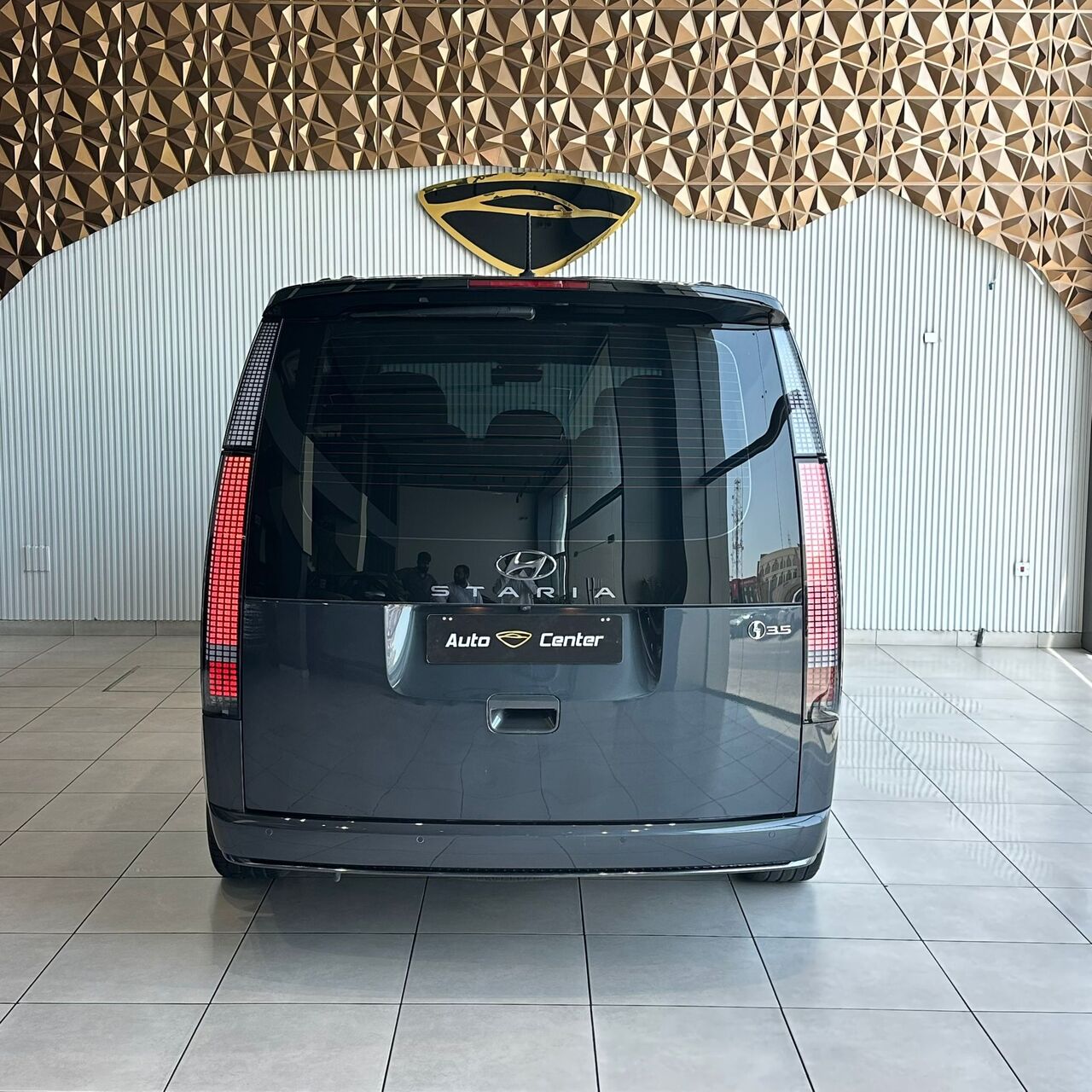 Riffa, Vehicles, Cars & Trucks , BHD 10800,  HYUNDAI STARIA 2023 GREY,  2023,  Automatic,  100000 KM,