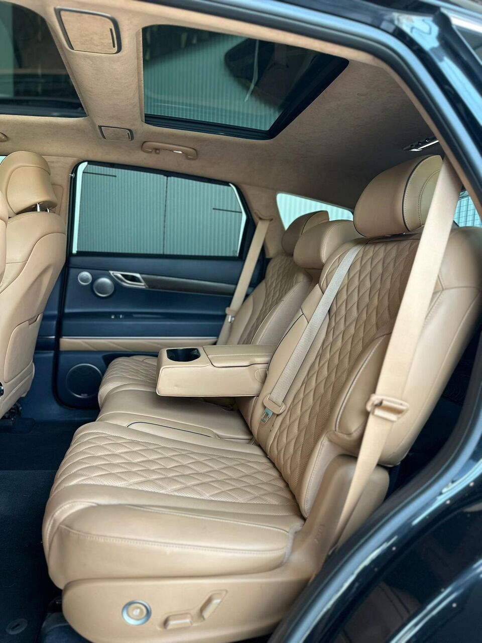 Riffa, Vehicles, Cars & Trucks , BHD 14900,  GENESIS GV80 2022 BLACK,  2022,  Automatic,  69000 KM,