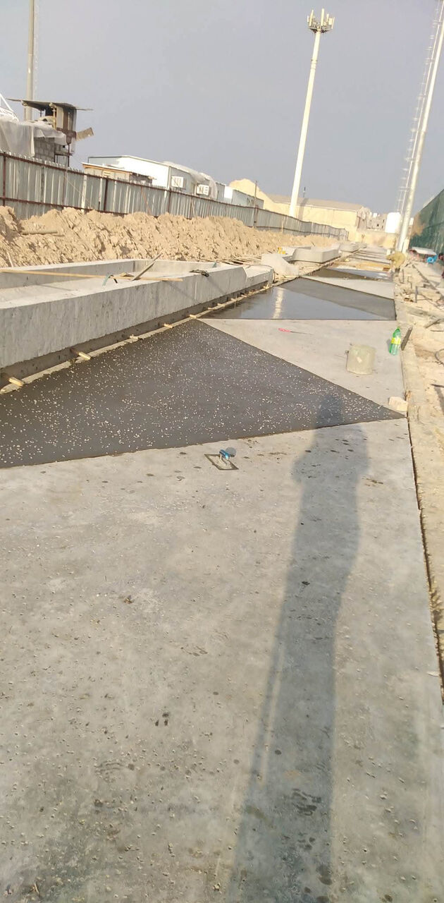 Al Aziziyah, Construction, Concret