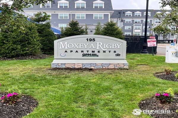 New York, Printing, Durable Monument Signs For Long-Term Visibility