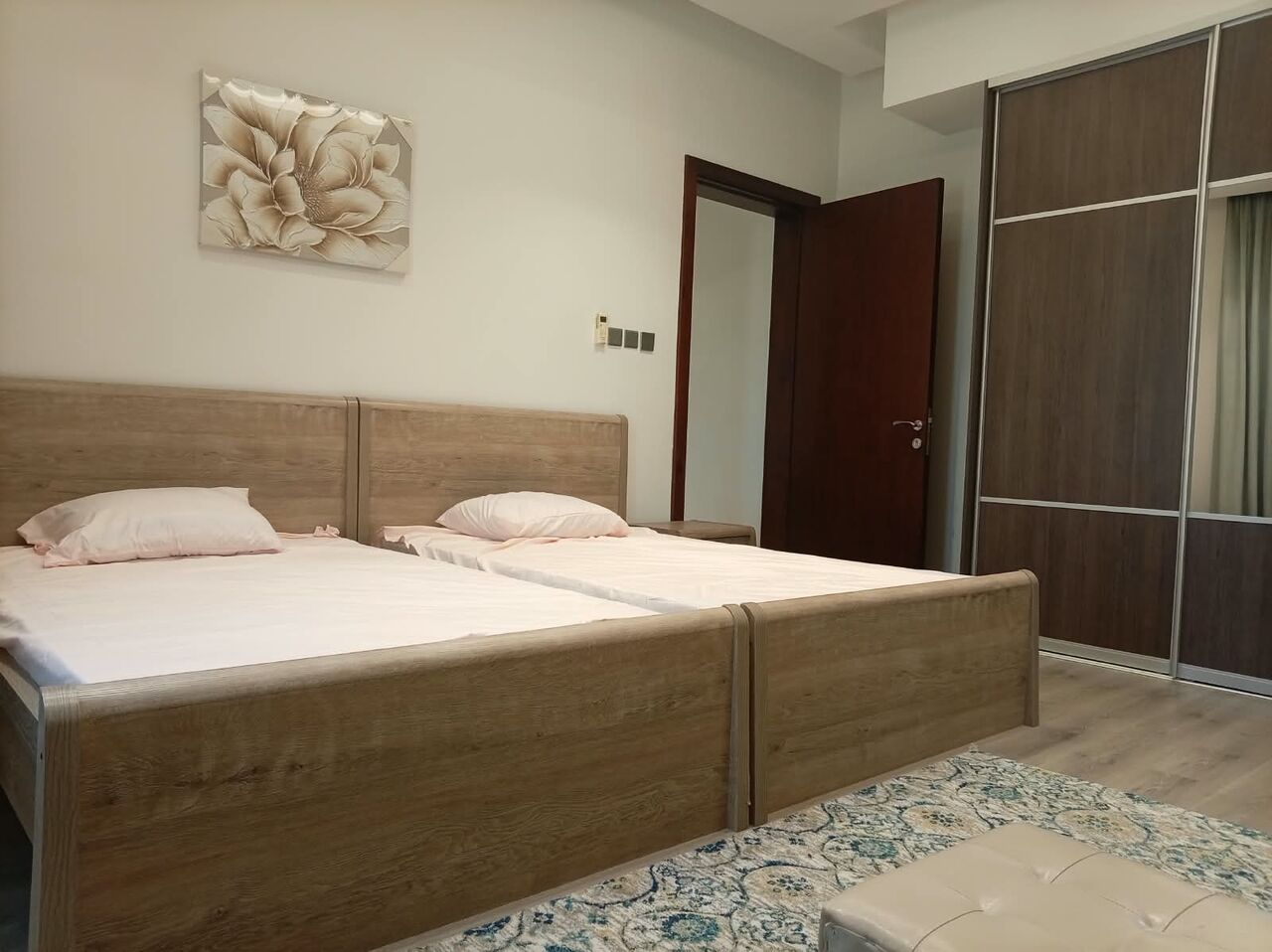Juffair, Apartments, Flats, Houses & Villas, BHD 330/year,  Furnished,  2 BR,  Fully Furnished 2BHK Flat For Rent In Juffair With Ewa