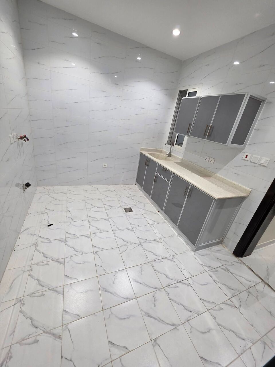 Thuqbah, Apartments, Flats, Houses & Villas, 2 BR,  🏠 2-BEDROOM APARTMENT FOR RENT – SAR 20,000 | 2 SPLIT A/Cs | 2-YEAR-OLD BUILDING | AL THU