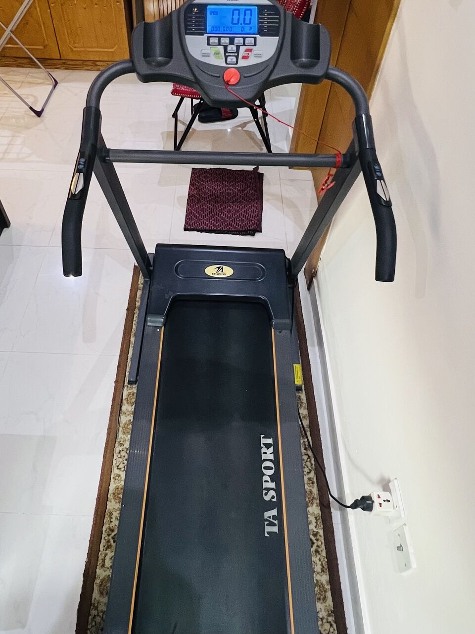 East Riffa, Sporting Goods, BHD 35,  TA SPORT Electric Treadmill In Excellent Condition