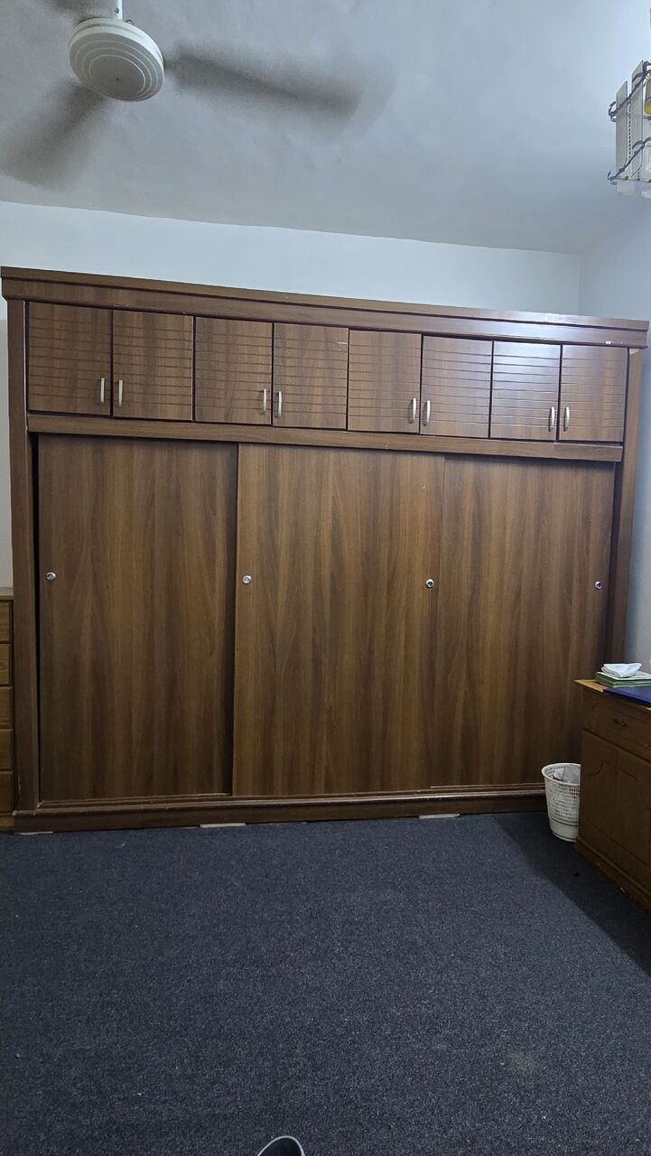Riyadh, Furniture, SAR 400,  Large Wooden Wardrobe / Cupboard