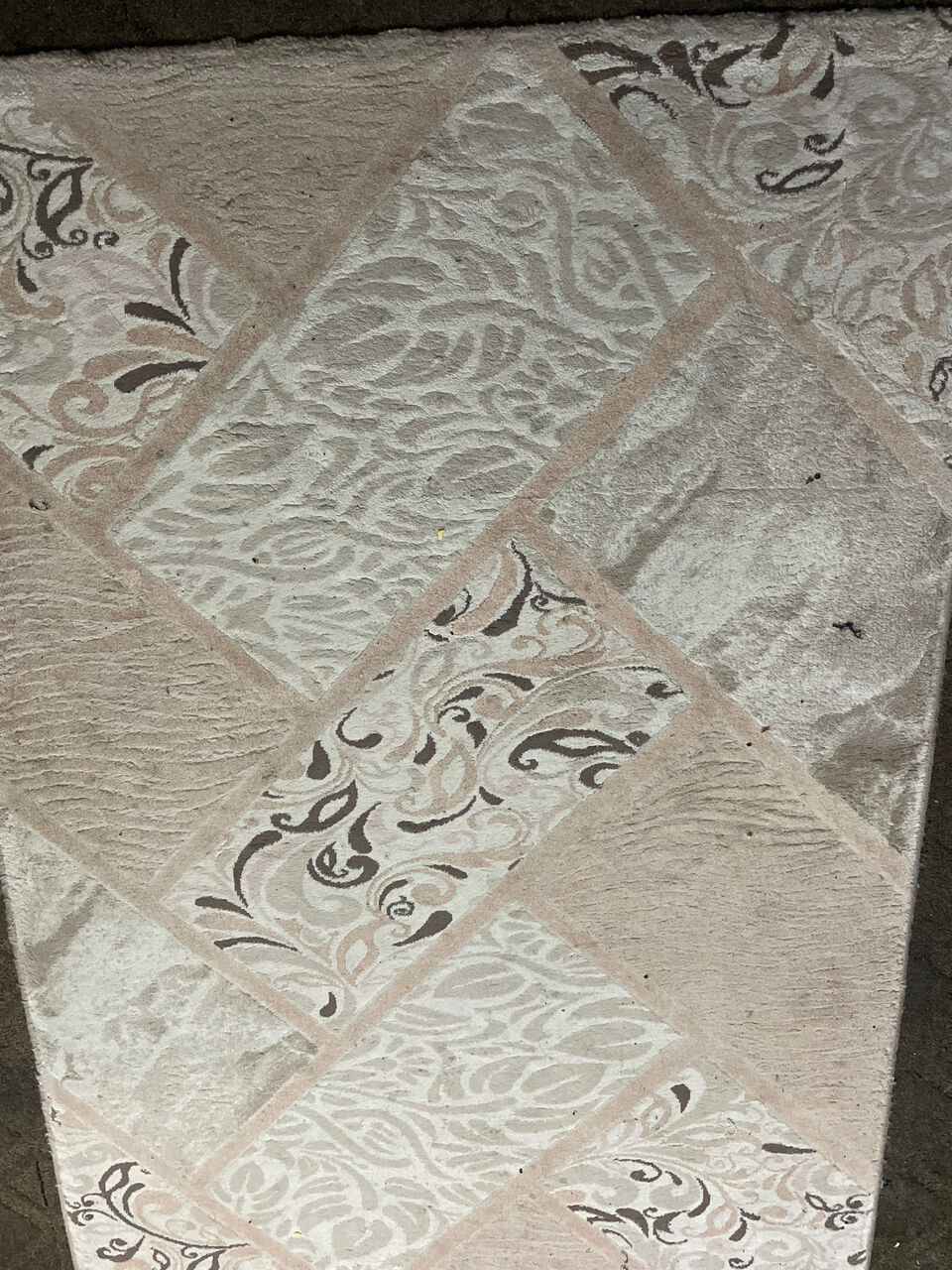 Jeddah, Furniture, SAR 50,  2 Carpets