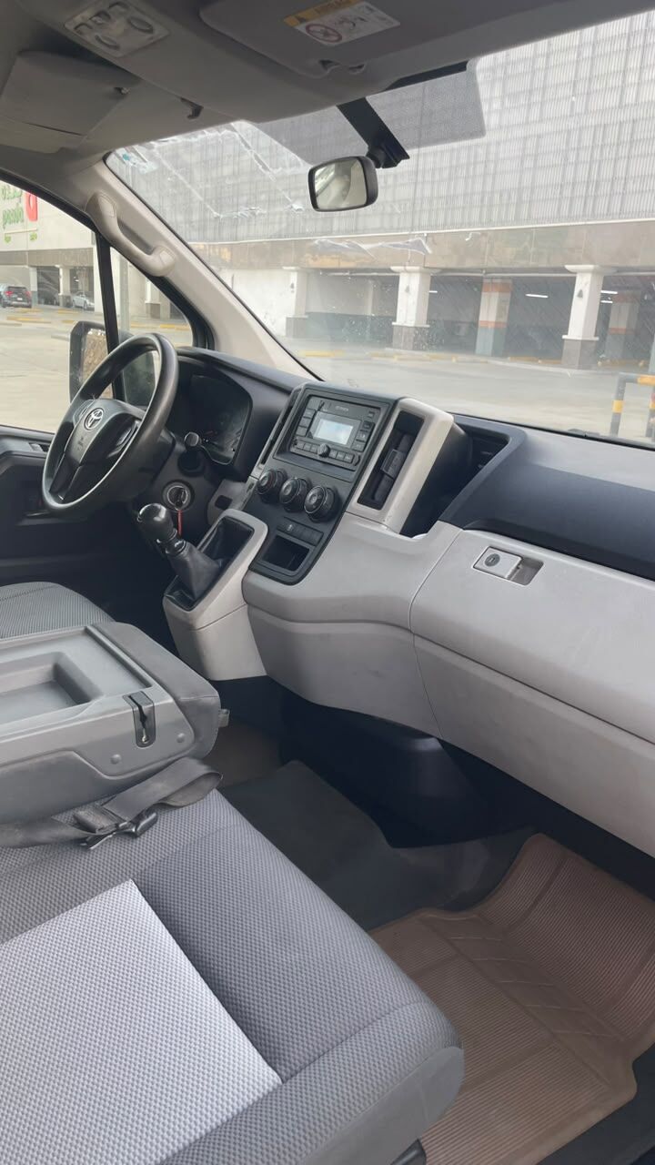 Jeddah, Vehicles, Cars & Trucks , SAR 67000,  TOYOTA HAICE,  2021,  Manual,  257000 KM,