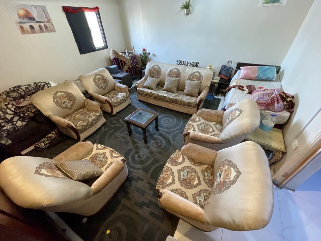 Jeddah, Furniture, SAR 350,  8 Seater Classic Upholstery Fabric Sofa With Center Table