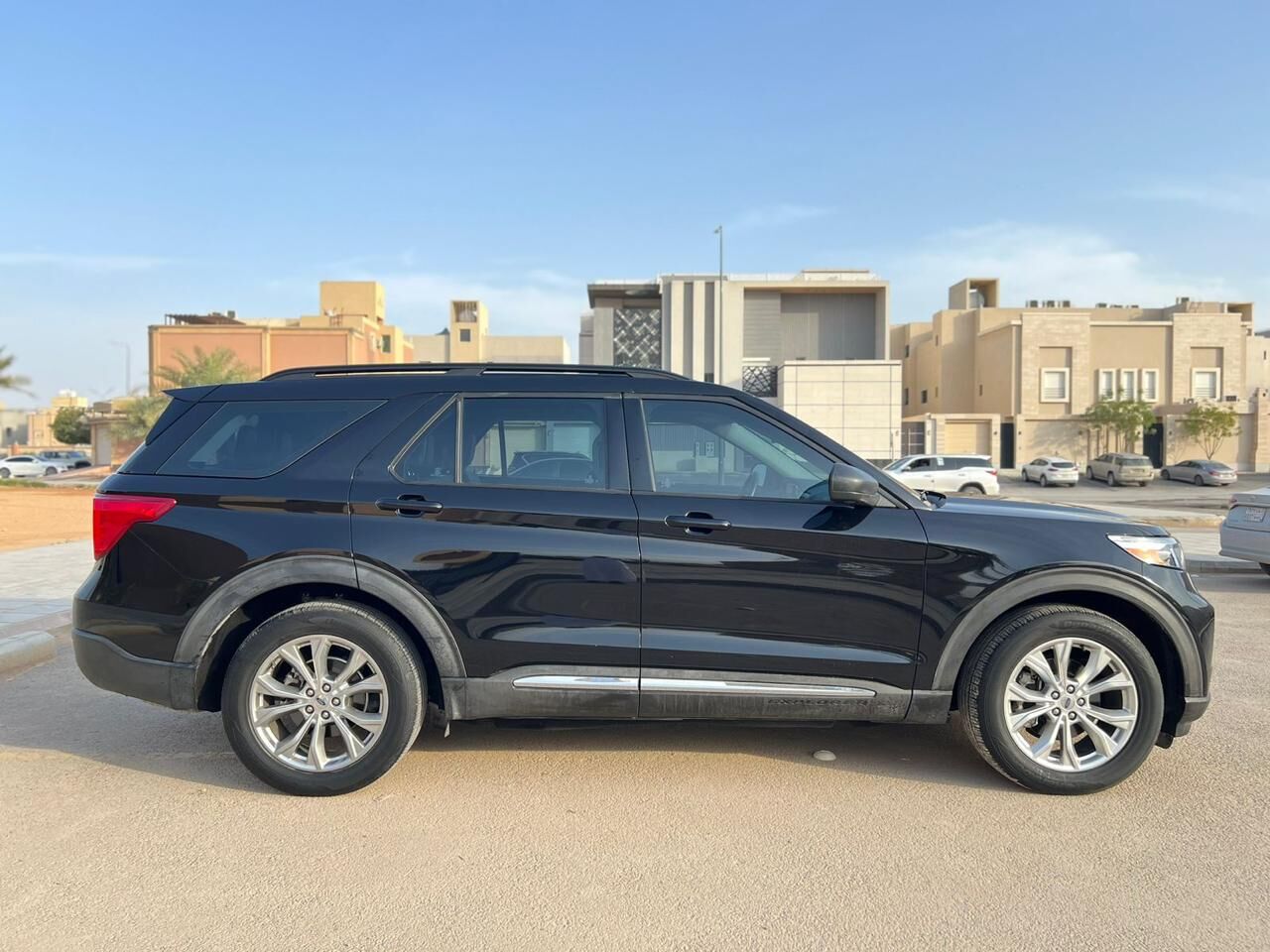 Riyadh, Vehicles, Cars & Trucks , SAR 95000,  FORD EXPLORER 4WD XLT2,  2021,  Automatic,  104000 KM,  FULL OPTION