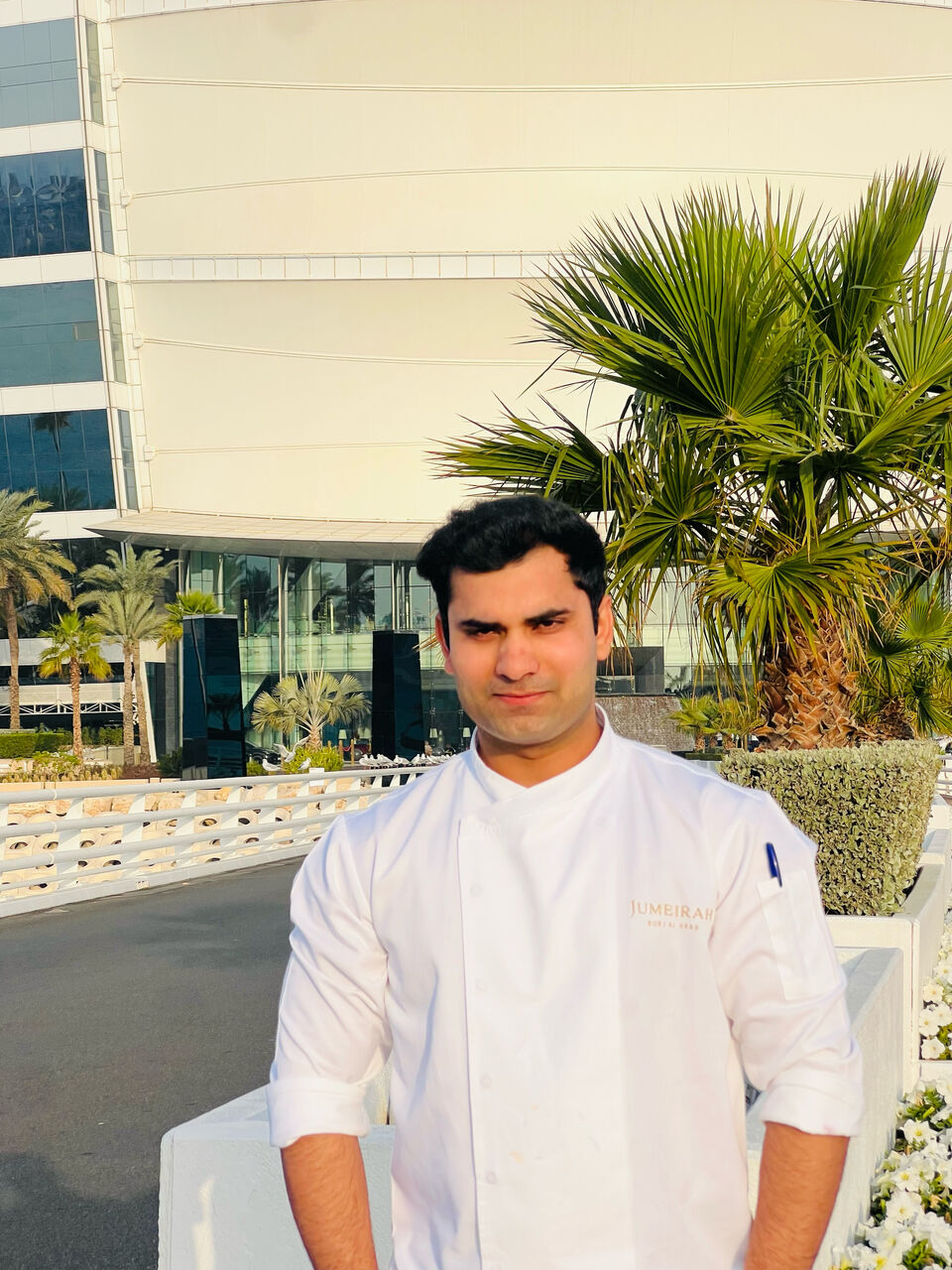 Jumeirah, Job Seekers, Commies 1st Chef
