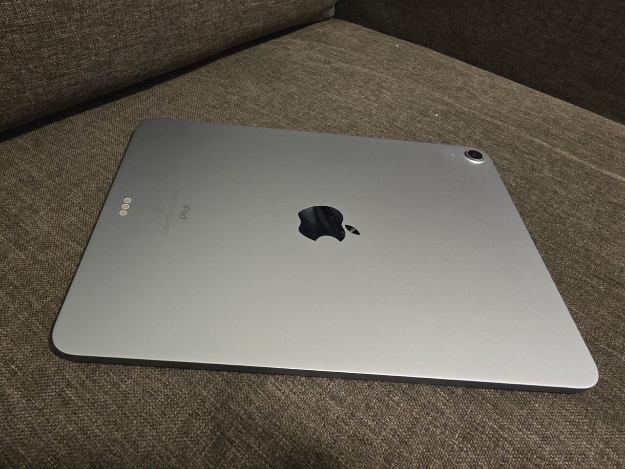 Al Sulaymaniyyah, Tablet Computers, SAR 2000,  Apple IPad Air 4th Gen 256GB Wi-Fi