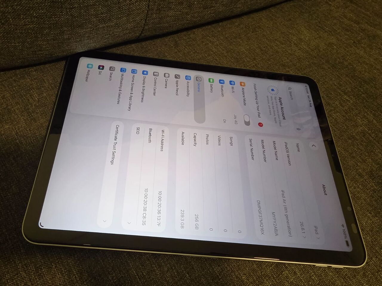 Al Sulaymaniyyah, Tablet Computers, SAR 2000,  Apple IPad Air 4th Gen 256GB Wi-Fi