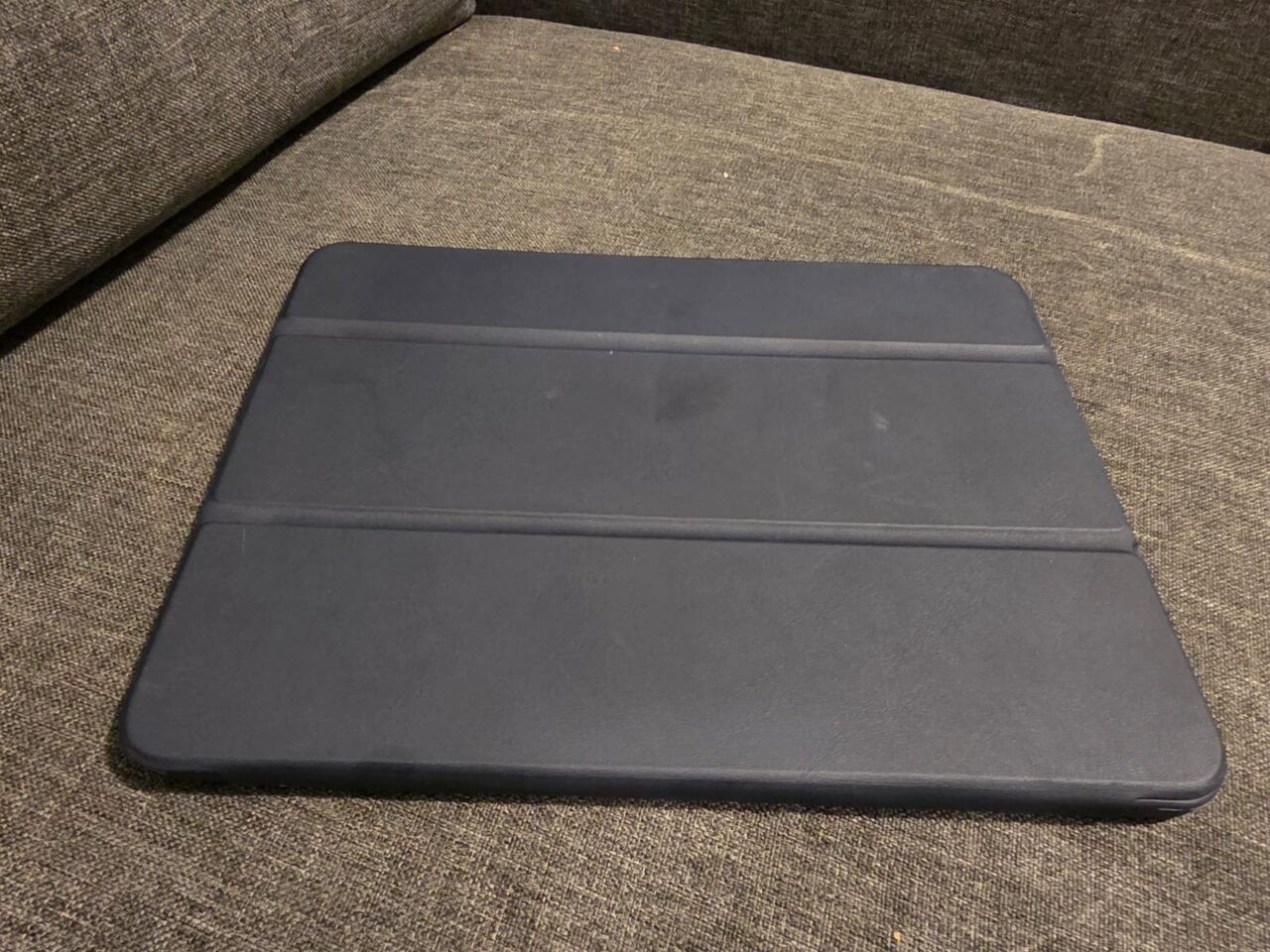 Al Sulaymaniyyah, Tablet Computers, SAR 2000,  Apple IPad Air 4th Gen 256GB Wi-Fi