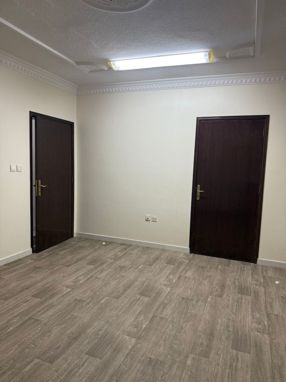 Jubail, Apartments, Flats, Houses & Villas, SAR 1250/month,  1 BR,  Subleting One Bedroom Separate Entrance With Attached Washroom In 1250 Monthly