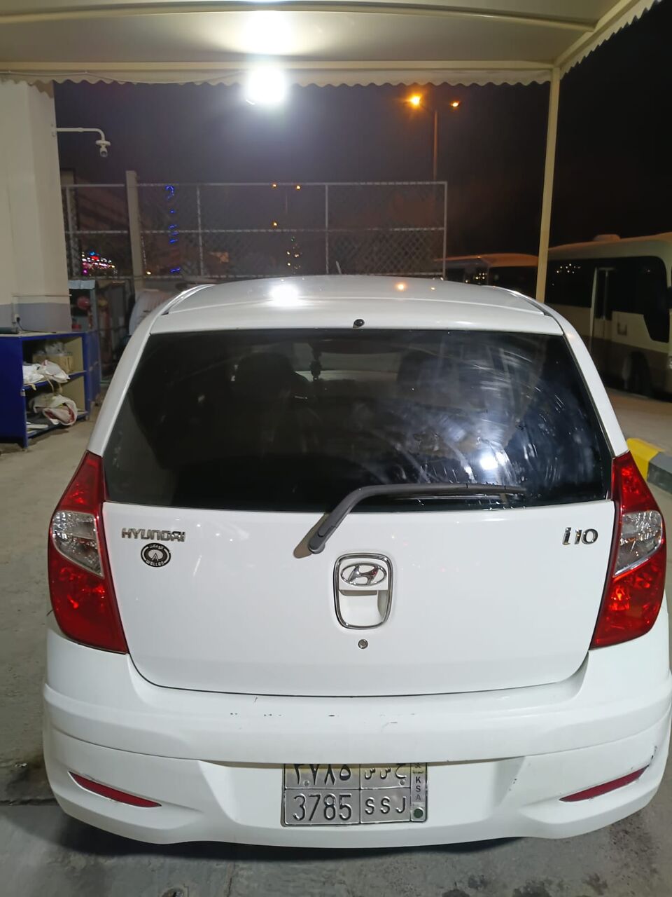 Al Malaz, Vehicles, Cars & Trucks , SAR 13000,  Hyundai I10,  2013,  Automatic,  298000 KM,  Hendei I 10   For Sale