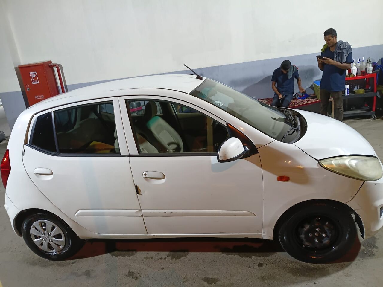 Al Malaz, Vehicles, Cars & Trucks , SAR 13000,  Hyundai I10,  2013,  Automatic,  298000 KM,  Hendei I 10   For Sale