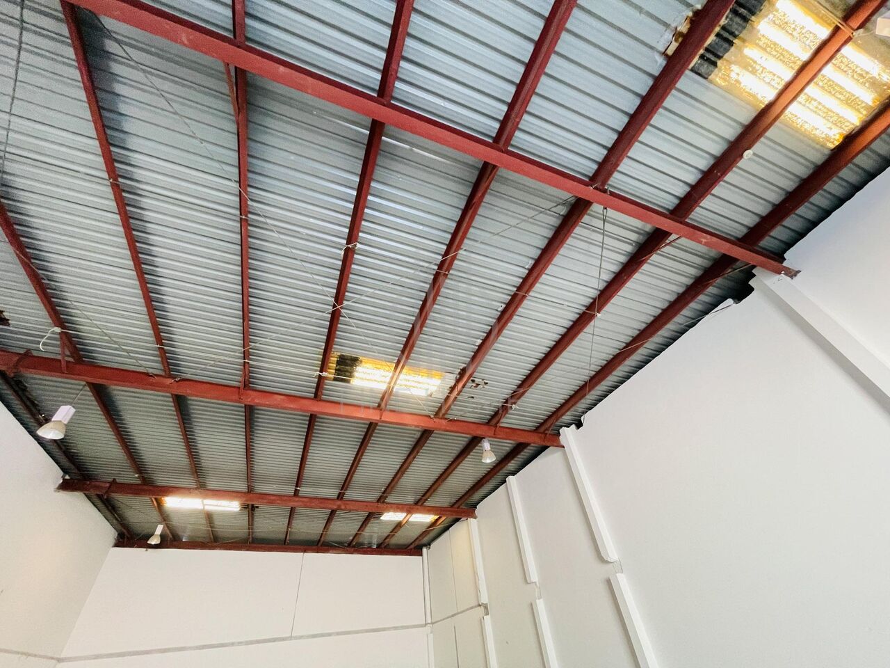 Manama, Warehouses, BHD 600,  330SQM 600BD | STORAGE | COMPOUND WITH SECURITY