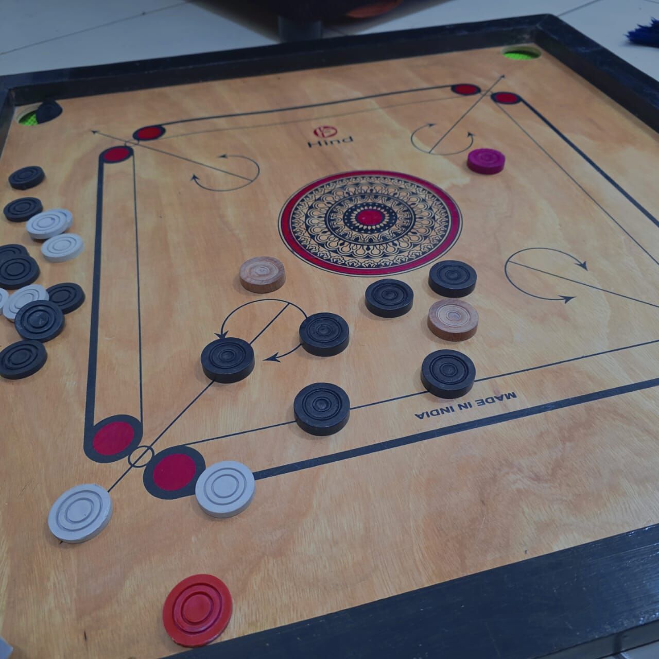 Bani Malik, Sporting Goods, SAR 35,  Carrom Board With Flick Discs Almost New