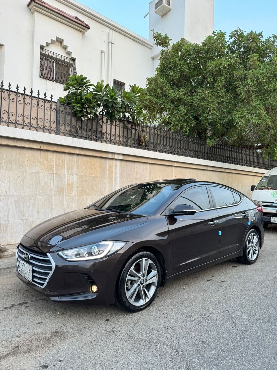 Jeddah, Vehicles, Cars & Trucks , SAR 32,  Hyundai Elantra,  2017,  Automatic,  290 KM,  For Sell Car