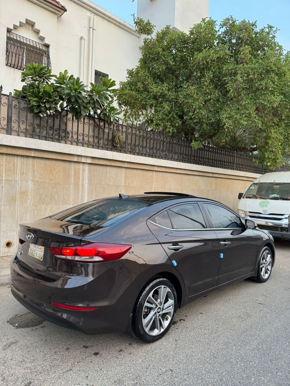 Jeddah, Vehicles, Cars & Trucks , SAR 32,  Hyundai Elantra,  2017,  Automatic,  290 KM,  For Sell Car