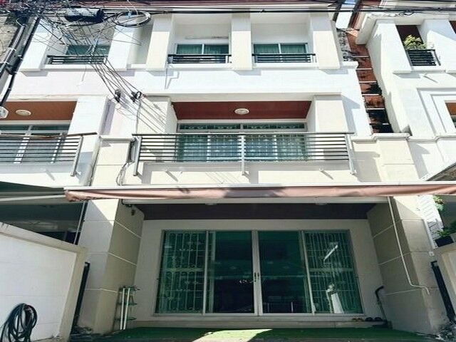 Bangkok, Villas, THB 20000,  18 Sq. Feet,  ให้เช่าทาวน์โฮม 3 ชั้น โครงการ บ้านกล