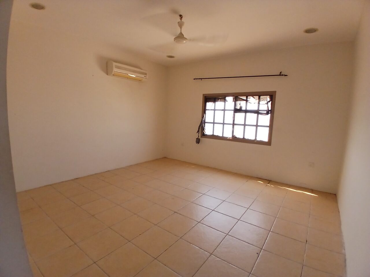 Hidd, Apartments, Flats, Houses & Villas, BHD 135/month,  1 BR,  Studio Flat For Rent Hidd Inclusive Unlimited