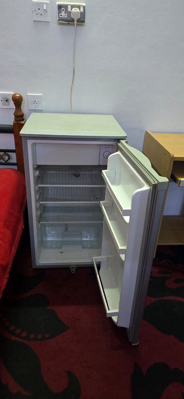 Hara, Rooms for Rent, SAR 9/month,  One Single Mini-furnished Room Available In A Family Flat.