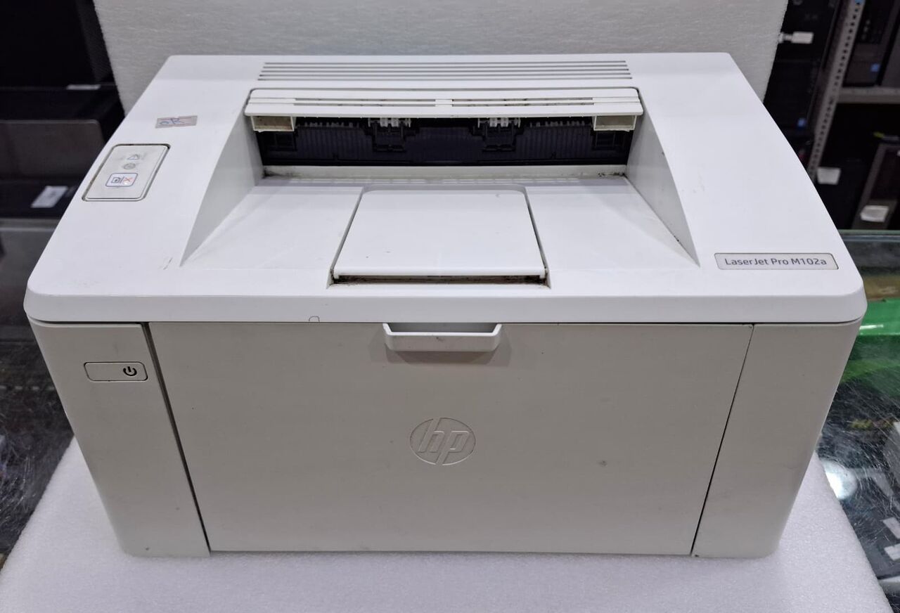 Manama, Computers, BHD 35,  HP LaserJet Printer Very Good Working Condition Free A4 Paper Bundle