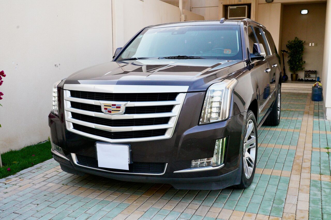 Al Rehab, Vehicles, Cars & Trucks , SAR 95000,  Cadillac Escalade,  2015,  Automatic,  188000 KM,    4x4 Longbase