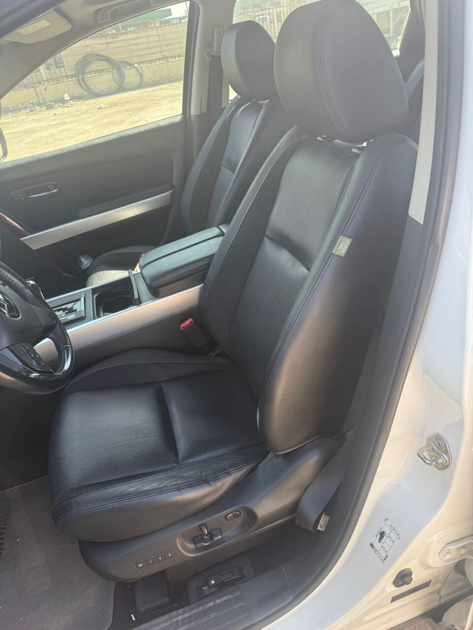 Dammam, Vehicles, Cars & Trucks , SAR 3900,  Mazda CX-9,  2015,  Automatic,  243151 KM,   -WELL MAINTAINED,ACCIDENT FREE , 7 SEATER SUV -
