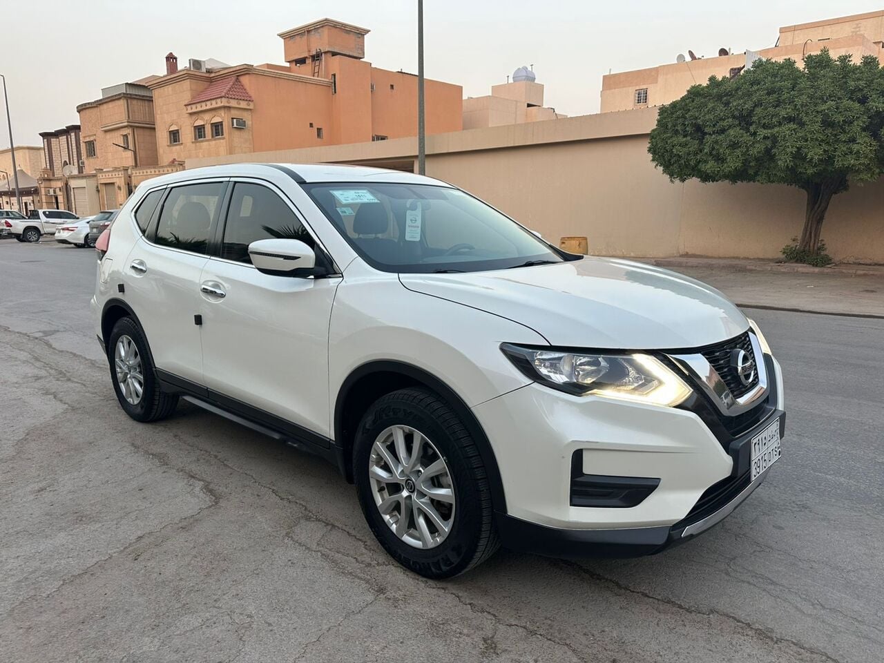 Riyadh, Vehicles, Cars & Trucks , SAR 63000,  Nissan X-Trail,  2022,  Automatic,  47000 KM,    (2.5) With Mid Option (1st Owner) Family Exit Urgent Sales No Accident