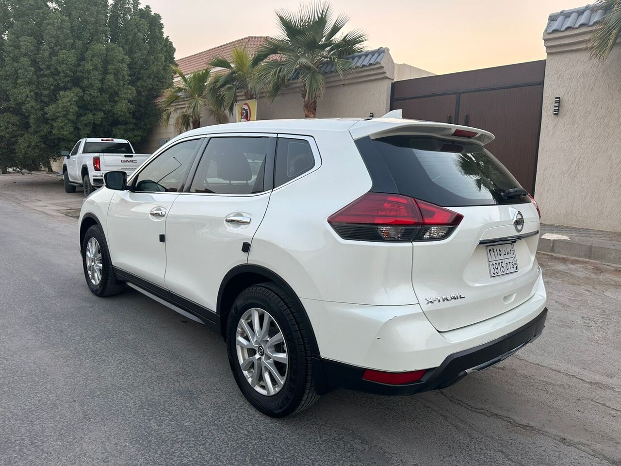 Riyadh, Vehicles, Cars & Trucks , SAR 63000,  Nissan X-Trail,  2022,  Automatic,  47000 KM,    (2.5) With Mid Option (1st Owner) Family Exit Urgent Sales No Accident