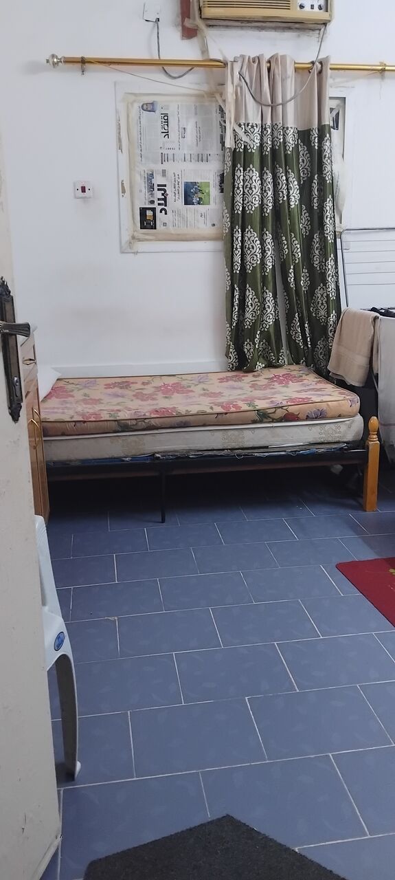 Manama, Rooms for Rent, BHD 80/month,  Furnished,  ROOM FOR RENT GAFOOL -80/ BEDSPACE -40 BD