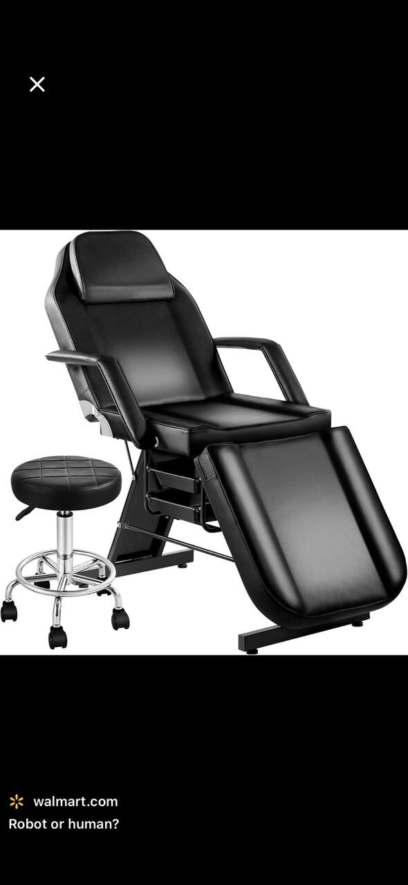 Madinat Al Ummal, Health & Beauty Items, SAR 600,  Professional Massage Bed For Salon Or Spa. Almost New, In Excellent Condition.