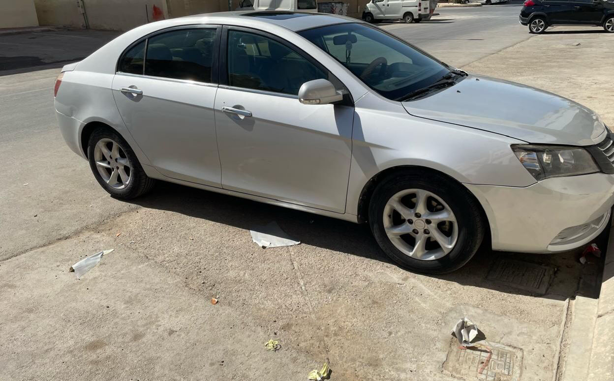 Riyadh, Vehicles, Cars & Trucks , SAR 6500,  Geely Emgrand EC7,  2012,  Automatic,  195000 KM,    Full Option,  Transmission, 190000 Km