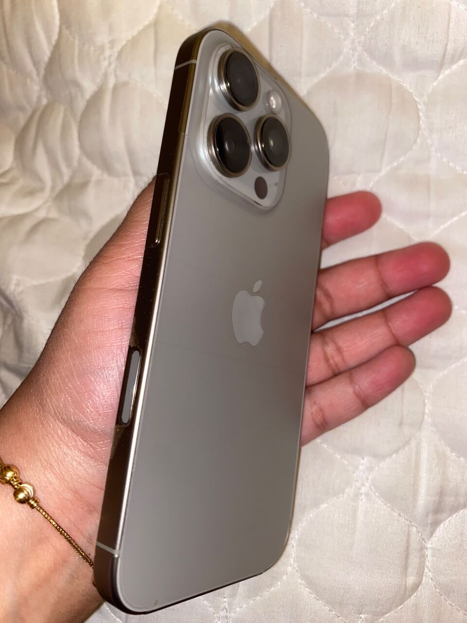 Ghirnatah, Mobile Phones, SAR 2399,  Iphone 16 Pro