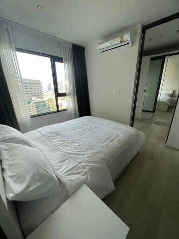 Bangkok, Villas, THB 23000,  35 Sq. Meter,  Life One Wireless Private Peaceful 17th Floor BTS PloenChit