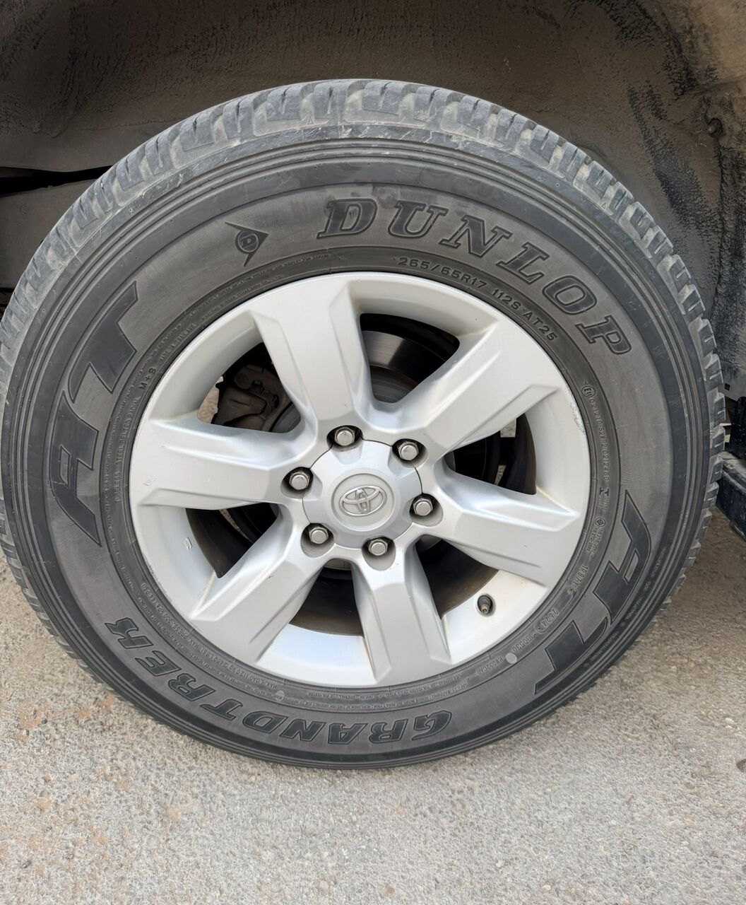 Hittin, Vehicles, Cars & Trucks , SAR 84000,  Toyota Prado,  2016,  Automatic,  359000 KM,    TXL V4-Original Body | Well Maintained | Family Used