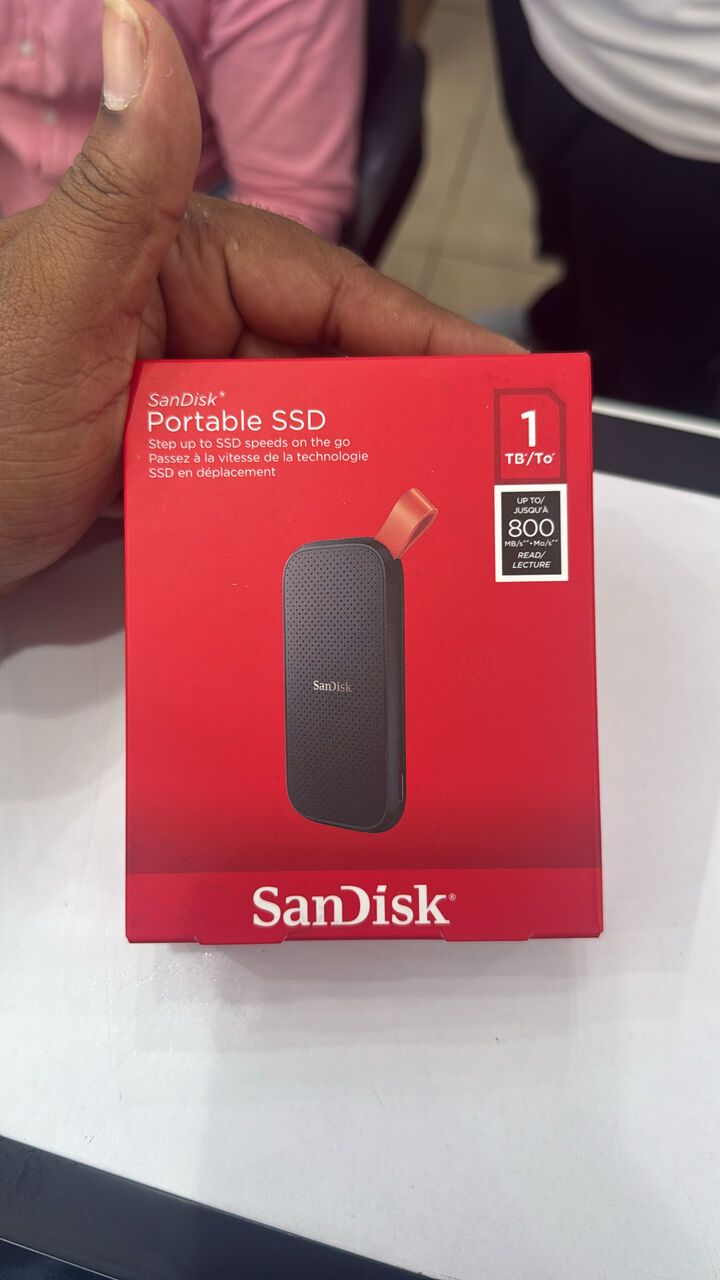 Al Sharafeyah, Computers, SAR 479,  SanDisk Portable SSD 1 TB (External Hard Drive With SSD Technology 2.5 Inches, 800 MB/s,Bl