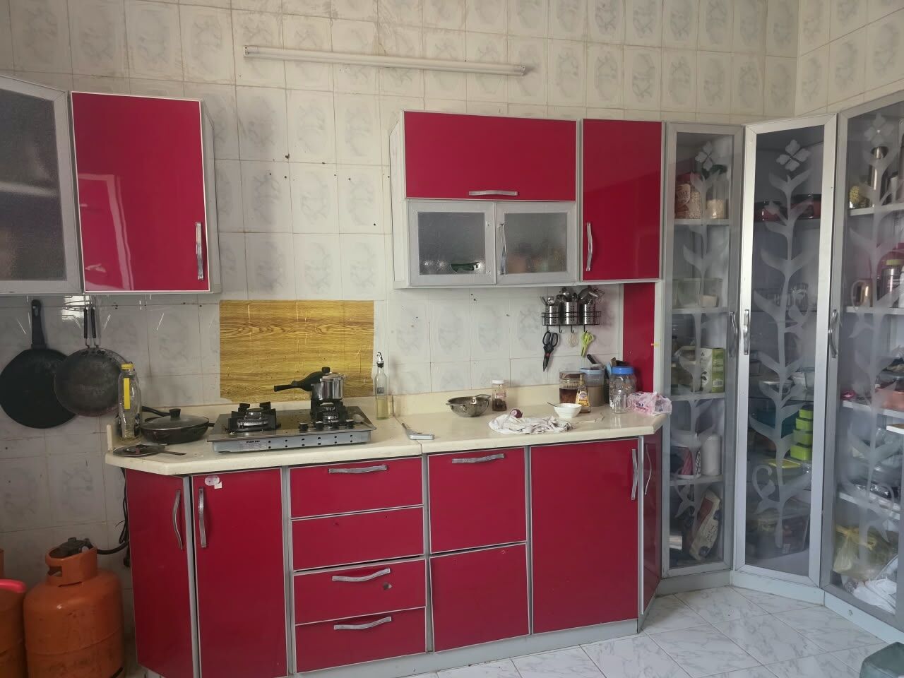 Rabigh, Furniture, SAR 1620,  House Furniture For Sale 1) Kitchen Cup Board Set And 3 Burner Gas Stove Self Ignition.