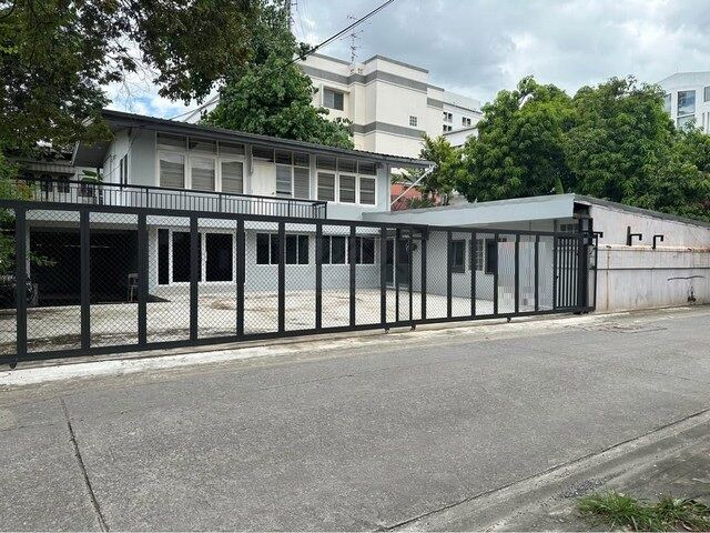 Bangkok, Real Estate For Sale, THB 17700000,  6 BR,  77 Sq. Feet,  ขายที่ดินพร้อมสิ่งปลูกสร้าง 77 ตรว. 