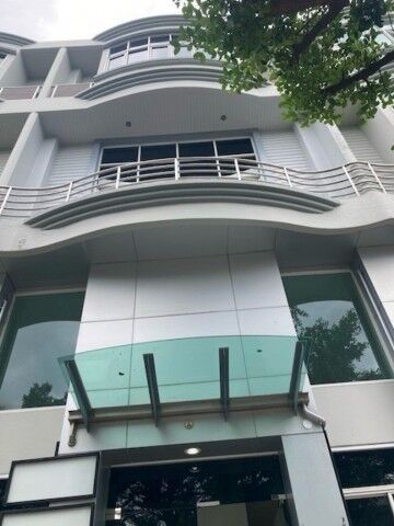 Bangkok, Villas, THB 72000,  0 Sq. Feet,  BH4308 สำนักงานให้เช่าทั้งตึก 4 ชั้น Town In Town ซอย 11