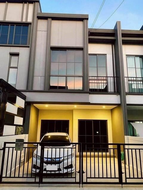 Bangkok, Villas, THB 20000,  16 Sq. Feet,  ให้เช่าทาวน์โฮม 2 ชั้น 105 ตร.ม. โครงการ Verve ส