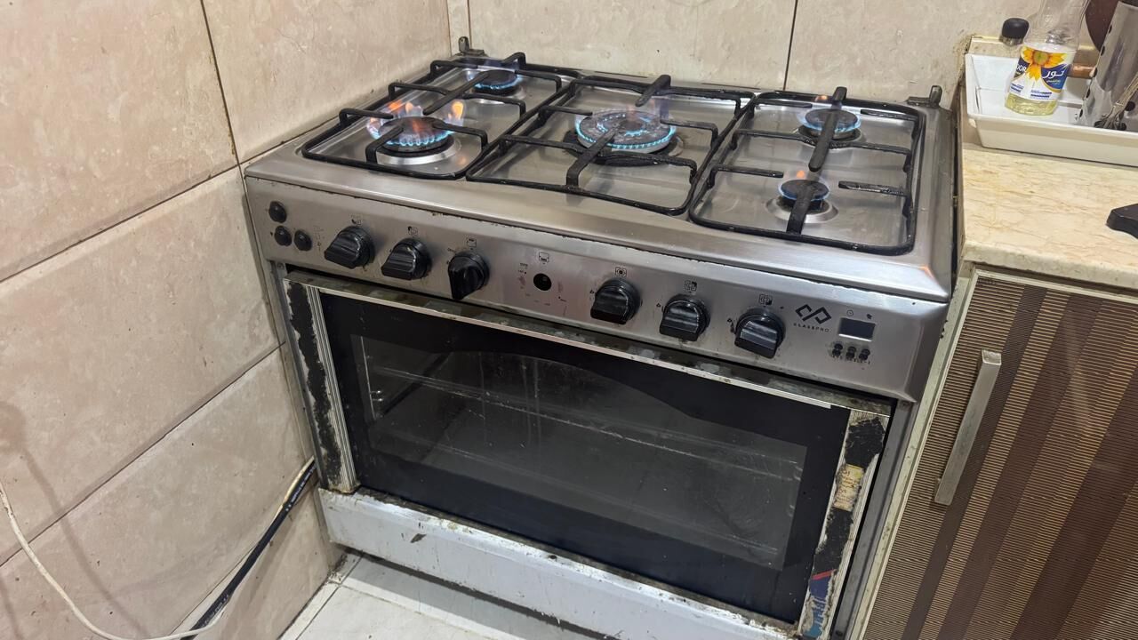 Jeddah, Household Items, SAR 250,  Five Burner Stove With Grill Option